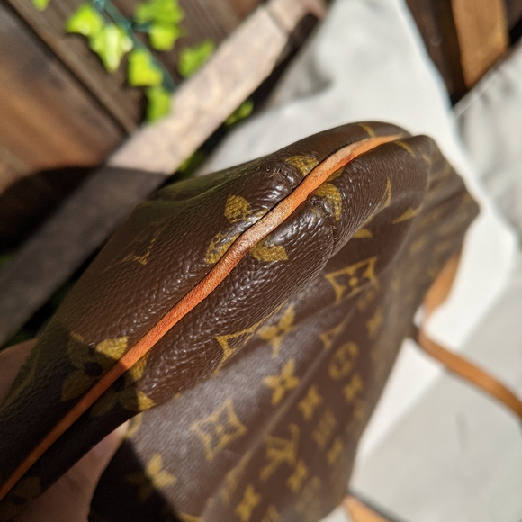 Louis Vuitton musette GM crossbody bag - Picture 8 of 8